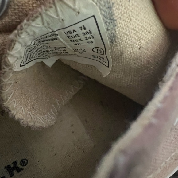 Airwalk 7 and 7 and a half Sneaker Lot - Picture 4 of 5